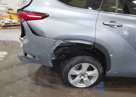 2020 Toyota Highlander Le from USA, damaged, VIN 5TDBZRBH8LS025347